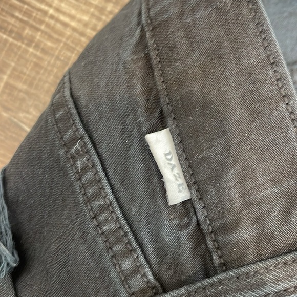 DAZE GO-GETTER HIGH RISE FLARE IN ALIBI - Picture 8 of 8